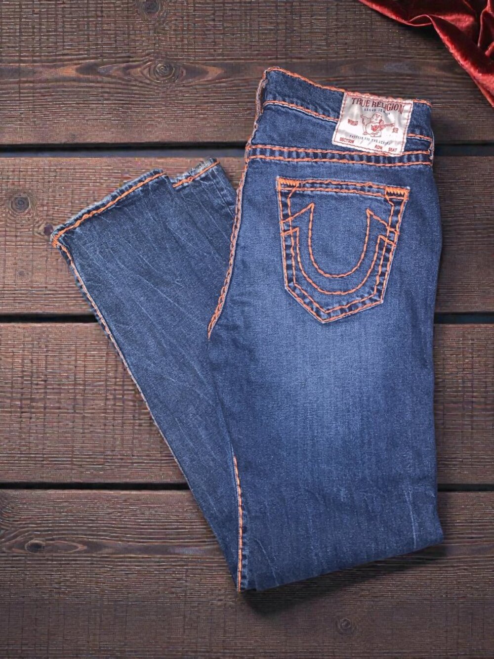 True Religion Men’s Bootcut Jeans with Orange Stitching Sz 38